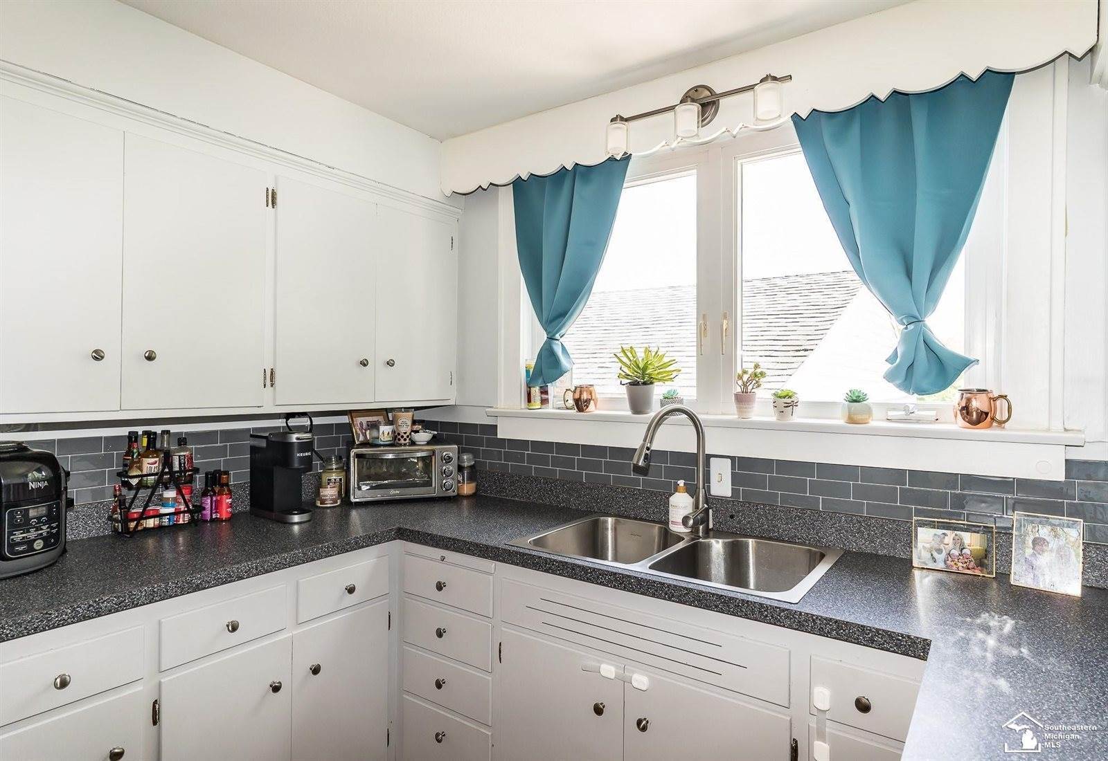 1140 E Erie, Erie, MI 48133