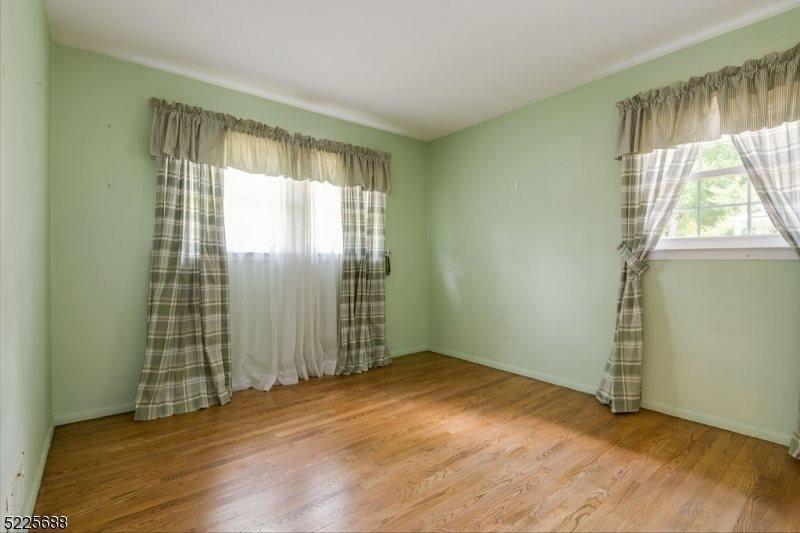 78 Robbins Ave, Berkeley Heights, NJ 07922