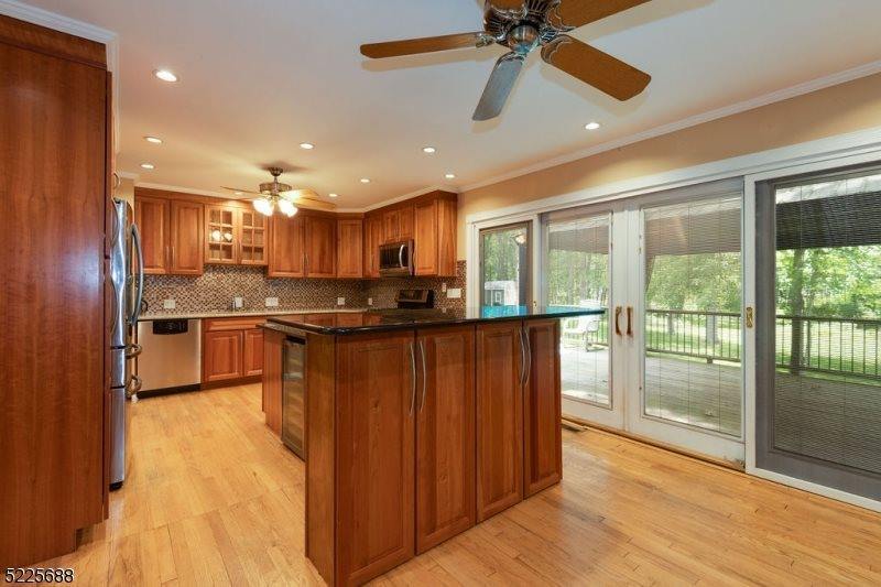 78 Robbins Ave, Berkeley Heights, NJ 07922