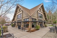 10264 NW Edgewood Dr, Portland, OR 97229
