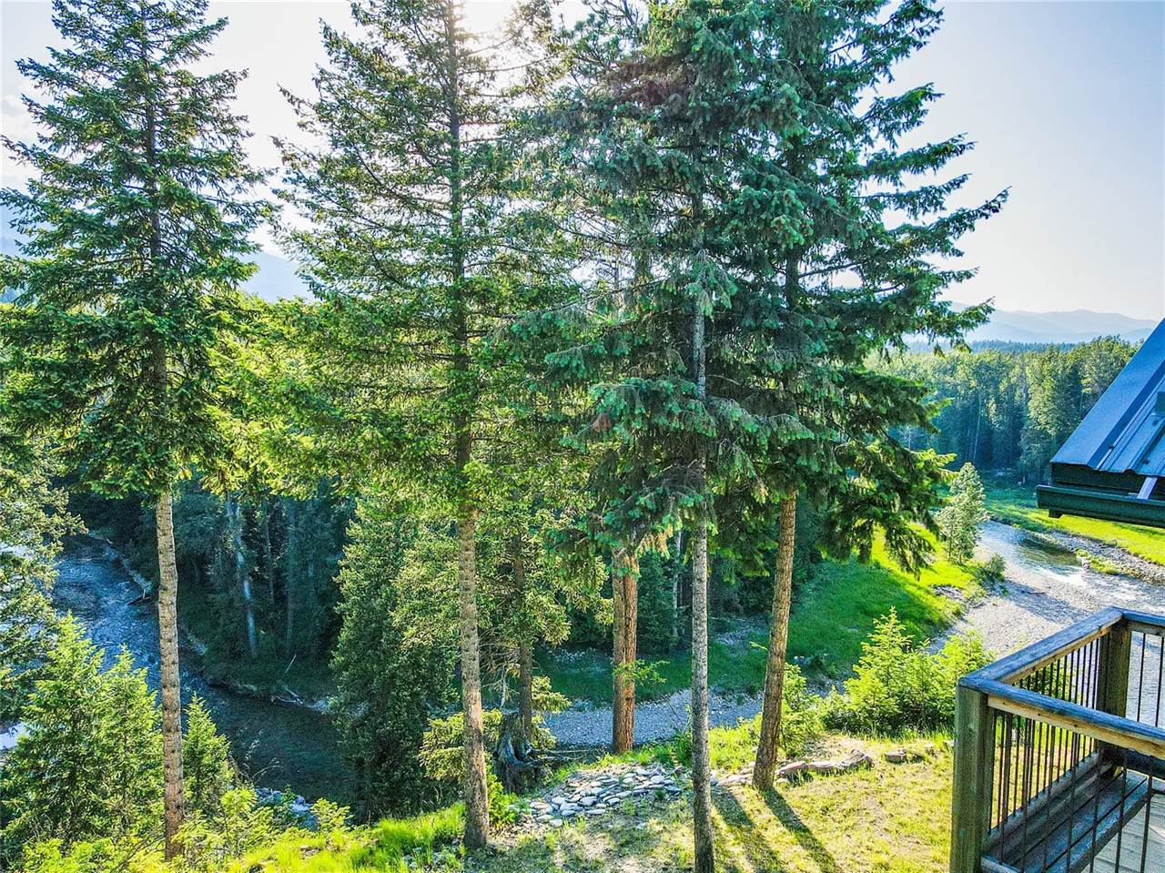 8640 Farm To Market Road, Libby, MT 59923