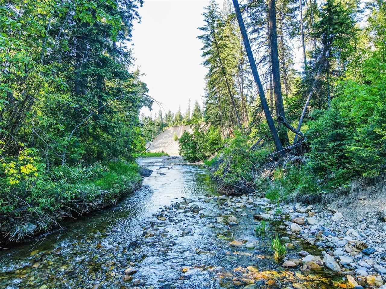 8640 Farm To Market Road, Libby, MT 59923