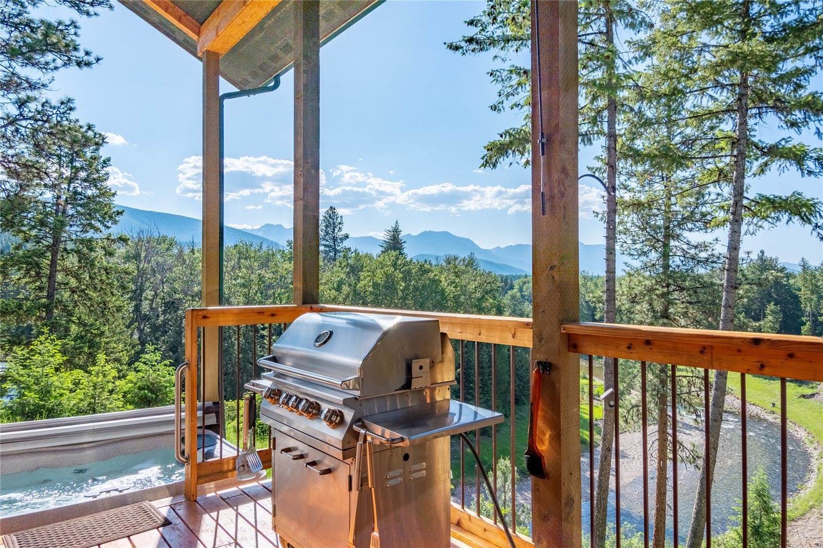 8640 Farm To Market Road, Libby, MT 59923