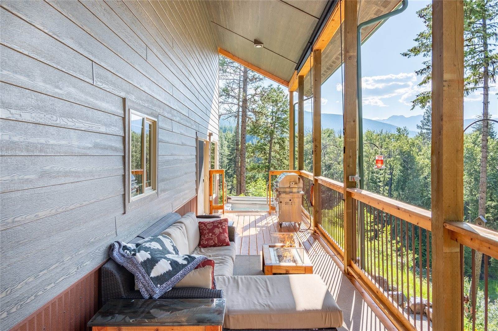 8640 Farm To Market Road, Libby, MT 59923