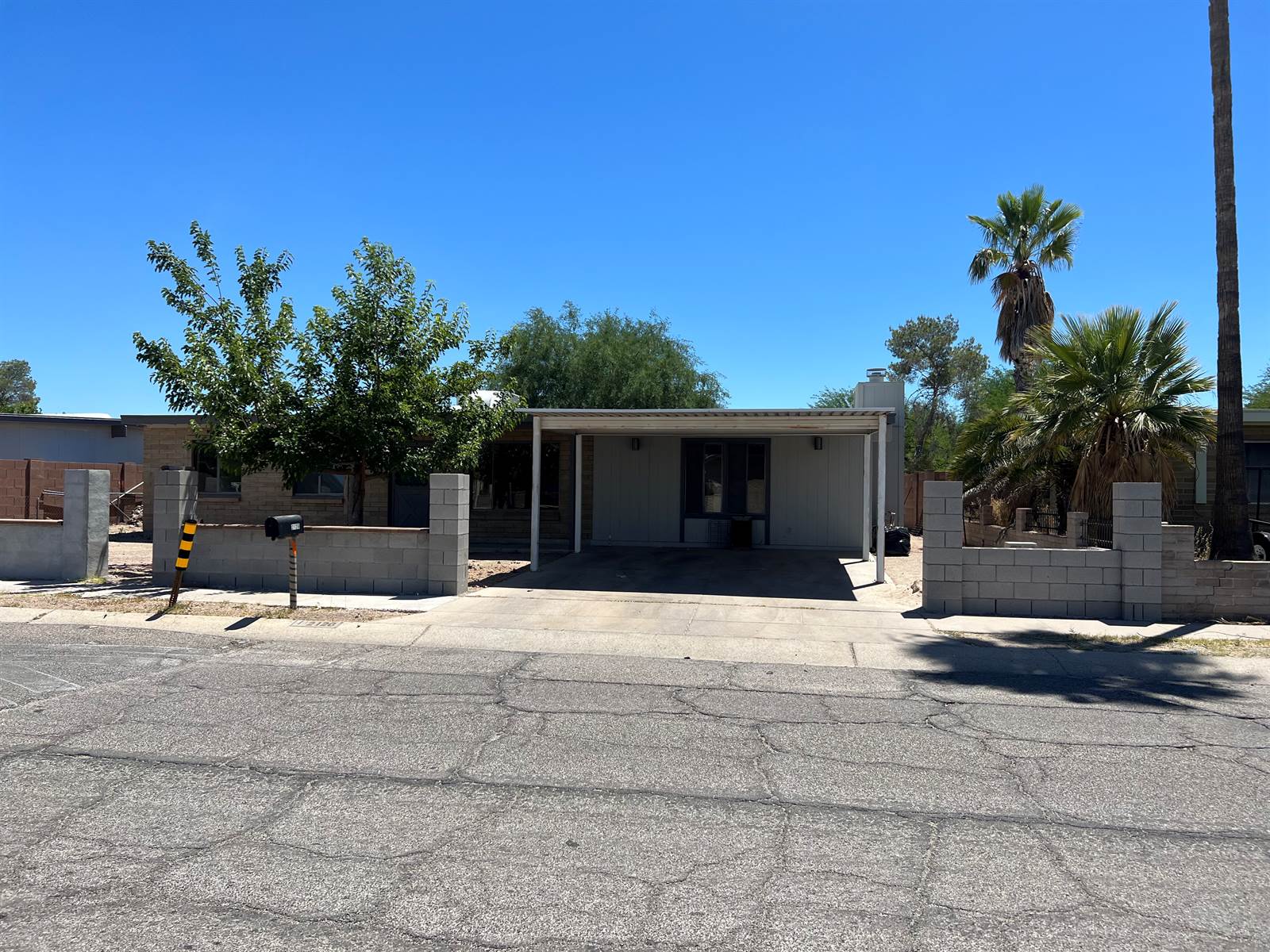 2126 E Montana Dr, Tucson, AZ 85706
