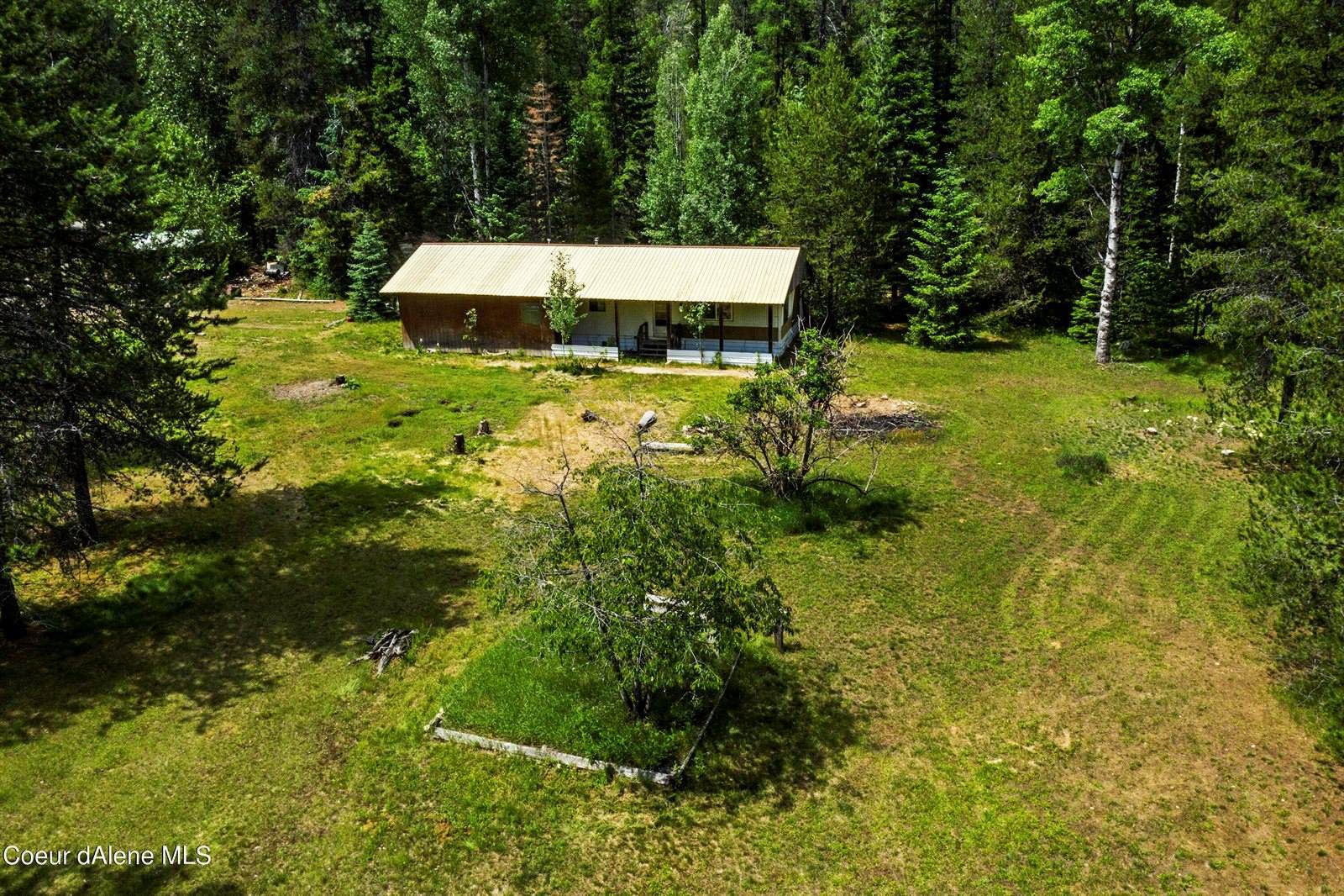 73 Caribou Creek Rd, Sandpoint, ID 83864