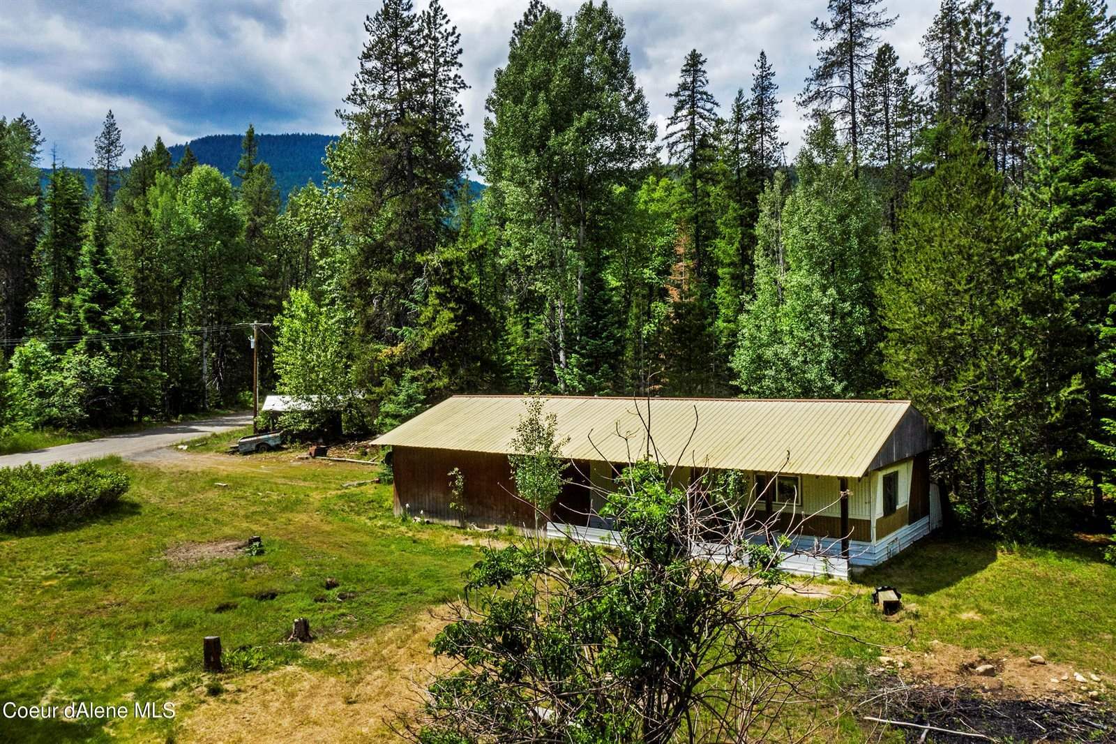 73 Caribou Creek Rd, Sandpoint, ID 83864