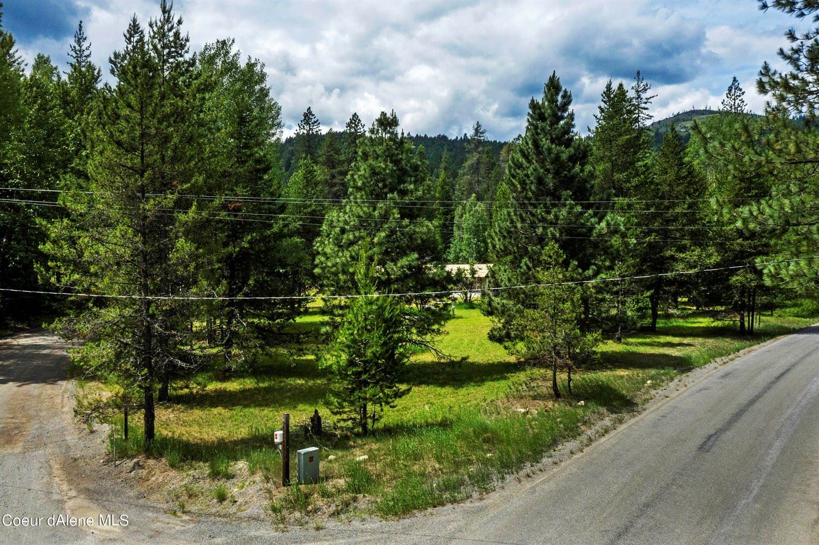 73 Caribou Creek Rd, Sandpoint, ID 83864