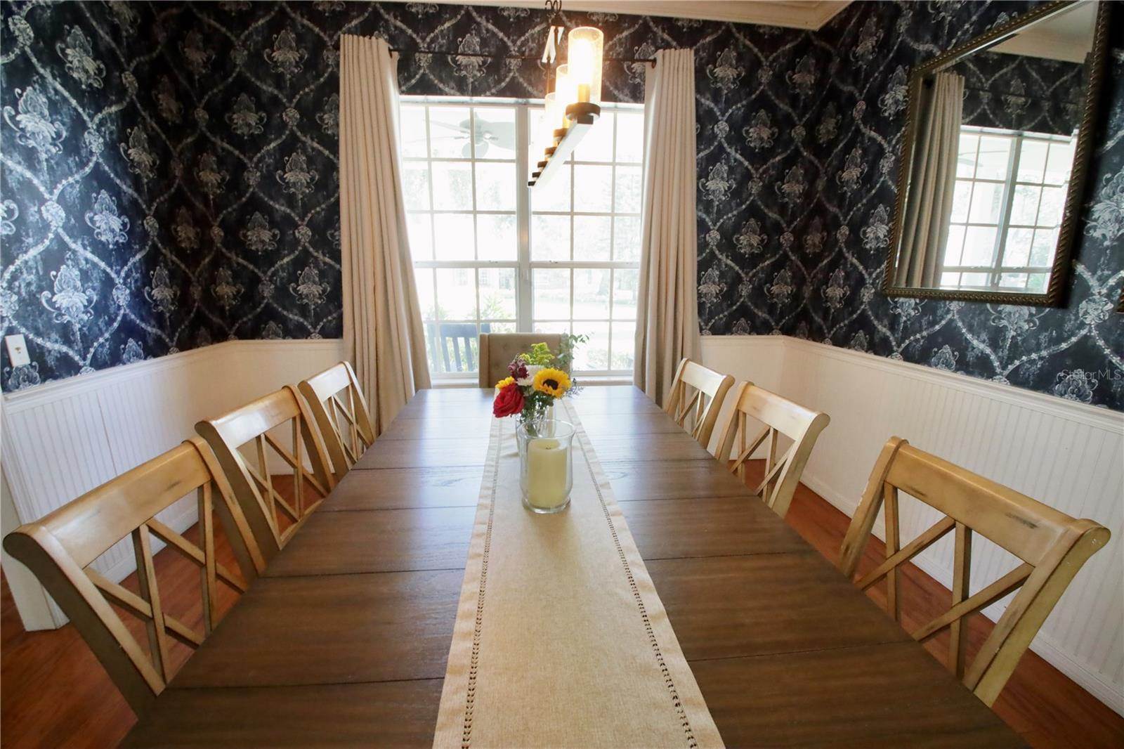 421 Courtlea Oaks Boulevard, Winter Garden, FL 34787