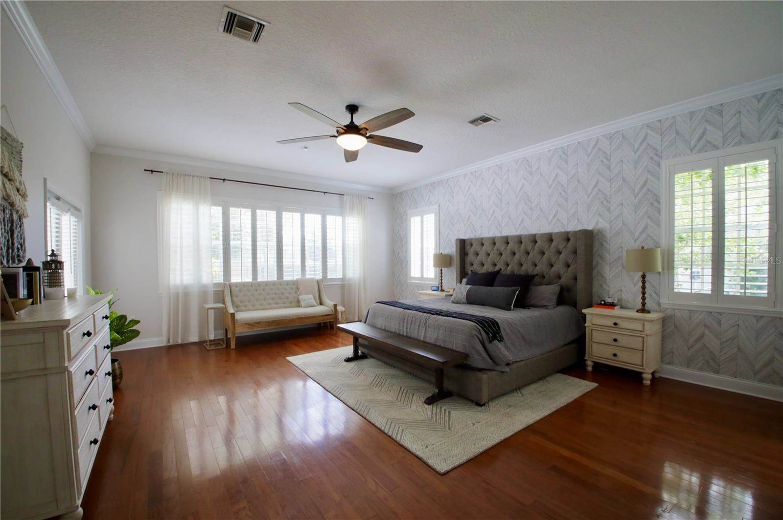 421 Courtlea Oaks Boulevard, Winter Garden, FL 34787