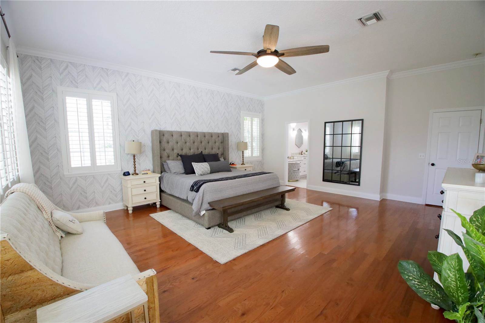 421 Courtlea Oaks Boulevard, Winter Garden, FL 34787