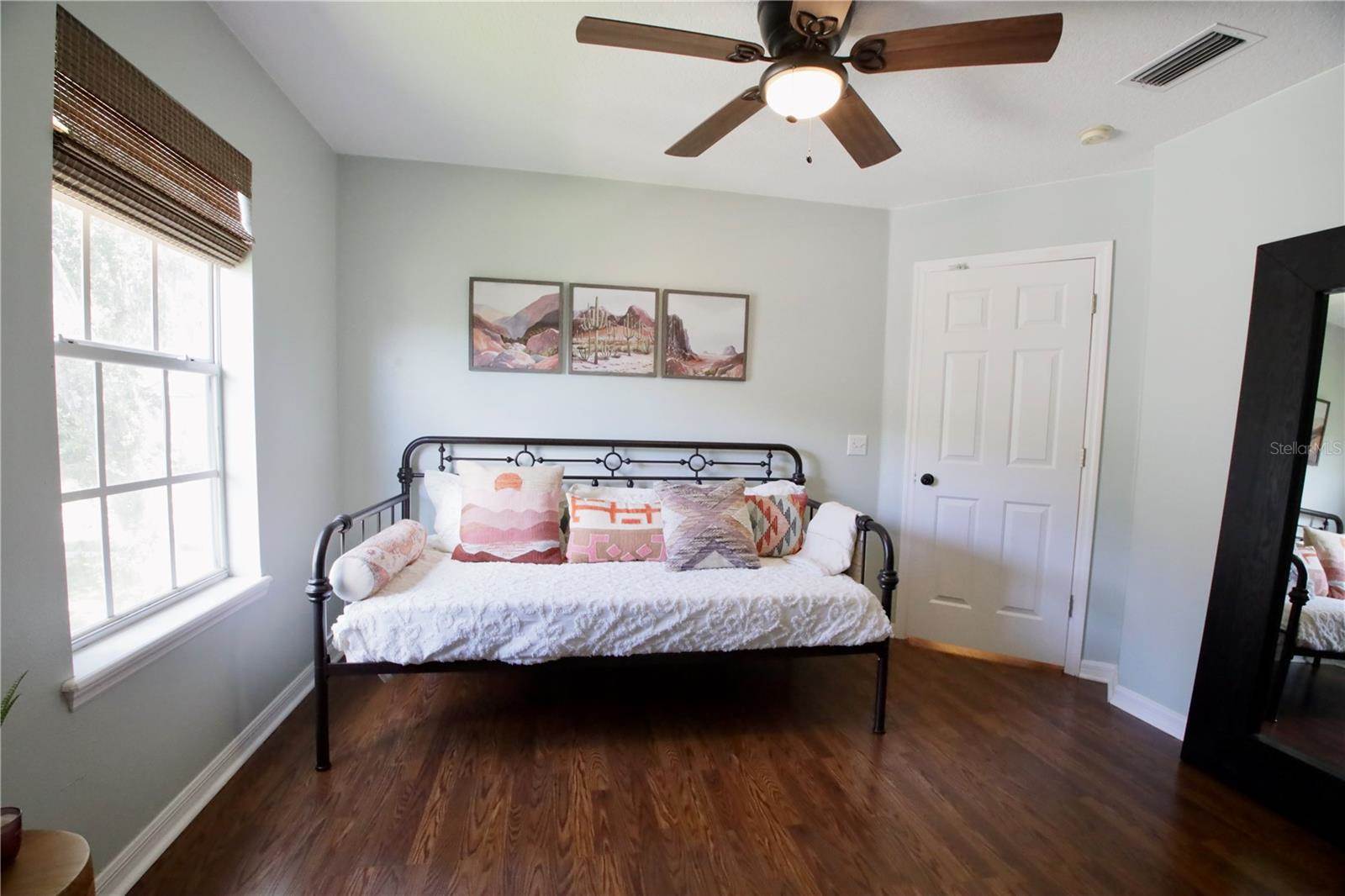 421 Courtlea Oaks Boulevard, Winter Garden, FL 34787