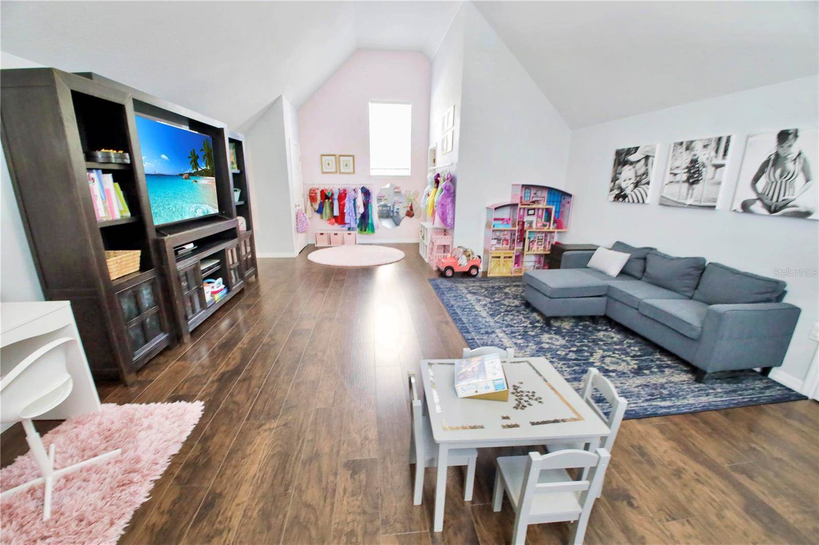 421 Courtlea Oaks Boulevard, Winter Garden, FL 34787