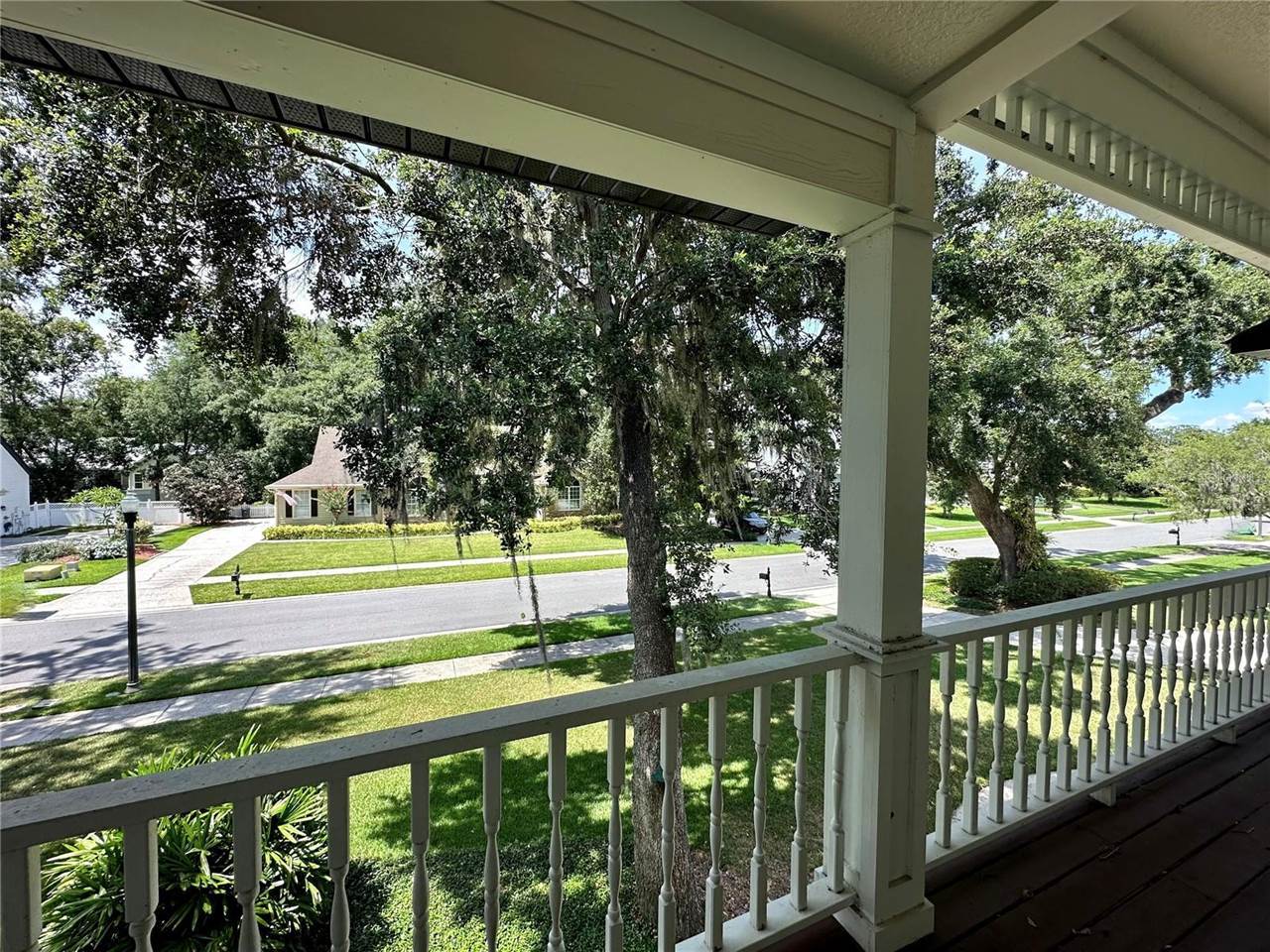 421 Courtlea Oaks Boulevard, Winter Garden, FL 34787