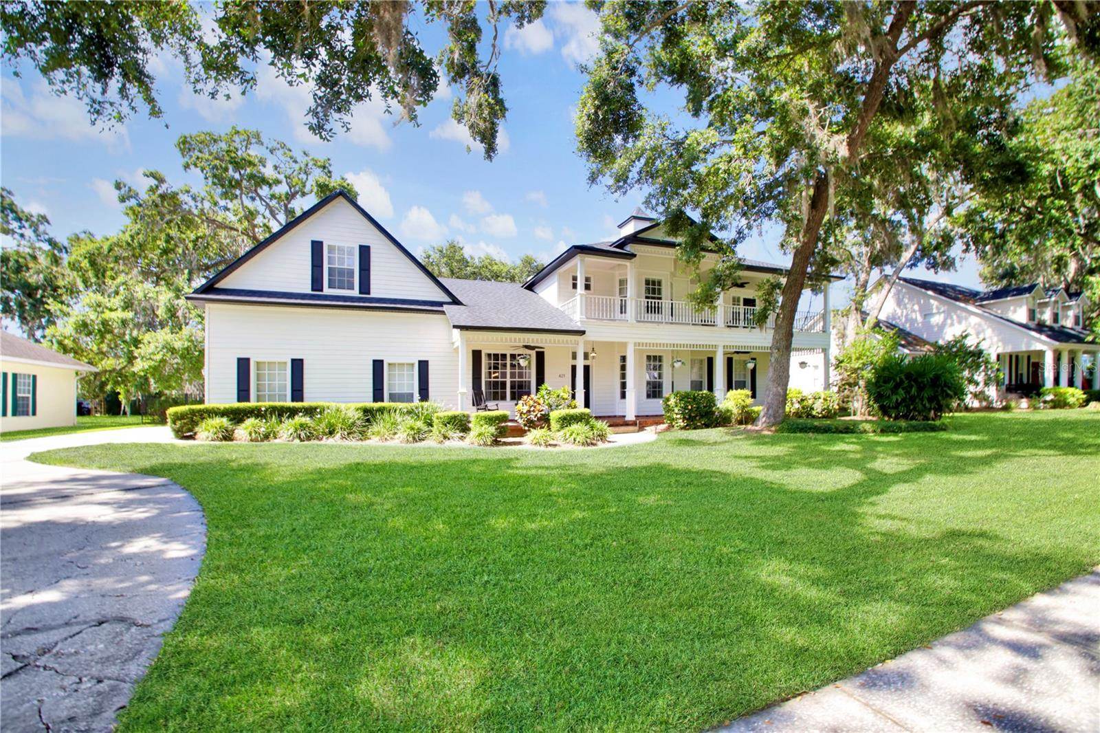 421 Courtlea Oaks Boulevard, Winter Garden, FL 34787