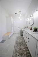 421 Courtlea Oaks Boulevard, Winter Garden, FL 34787