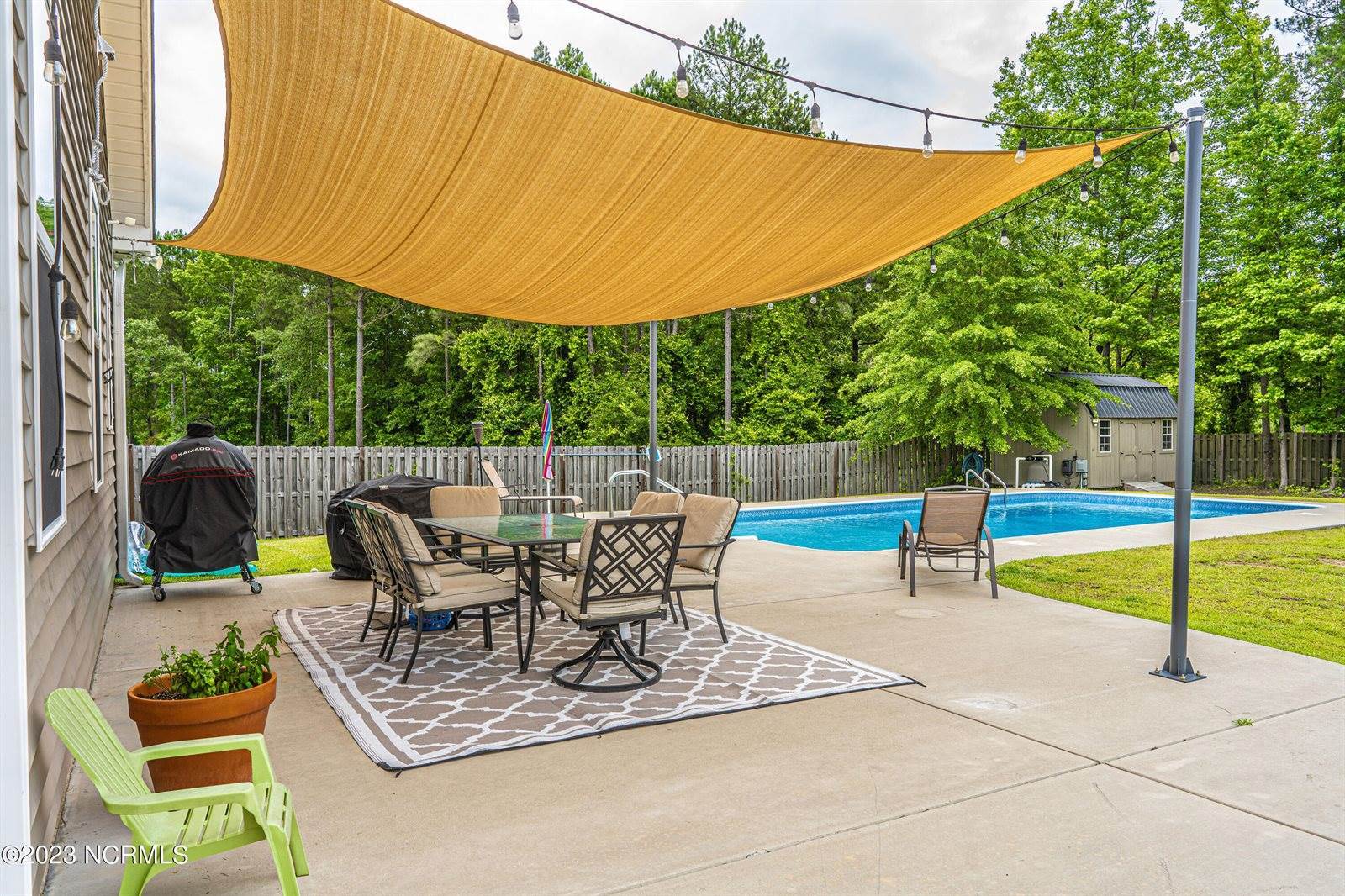 100 Cashew Loop, Cameron, NC 28326