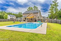 100 Cashew Loop, Cameron, NC 28326