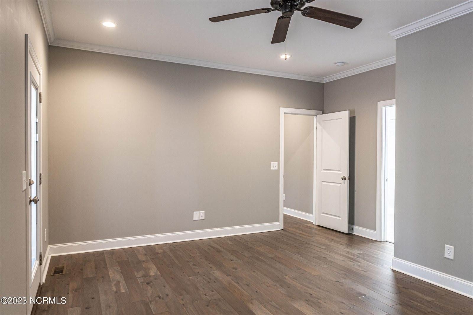 547 Longleaf Drive, West End, NC 27376