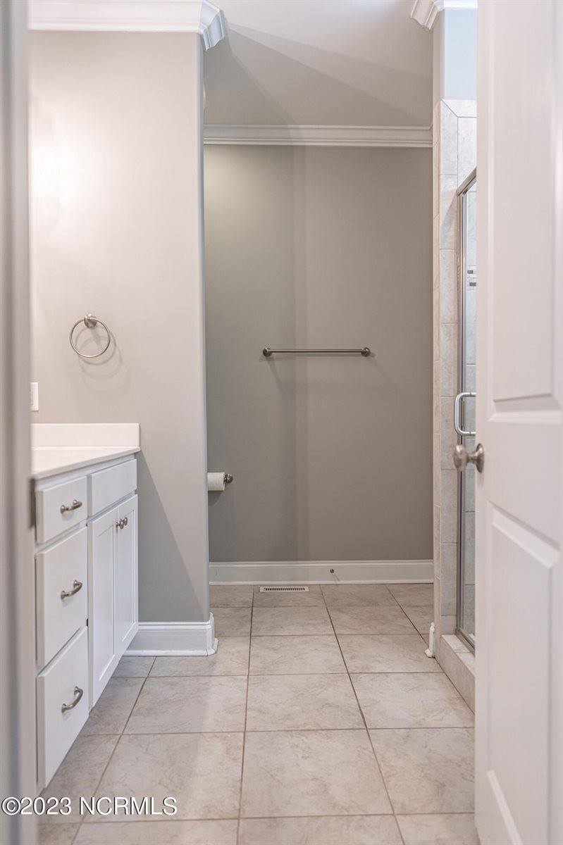 547 Longleaf Drive, West End, NC 27376