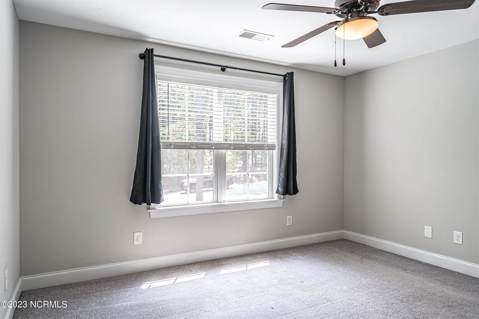 547 Longleaf Drive, West End, NC 27376