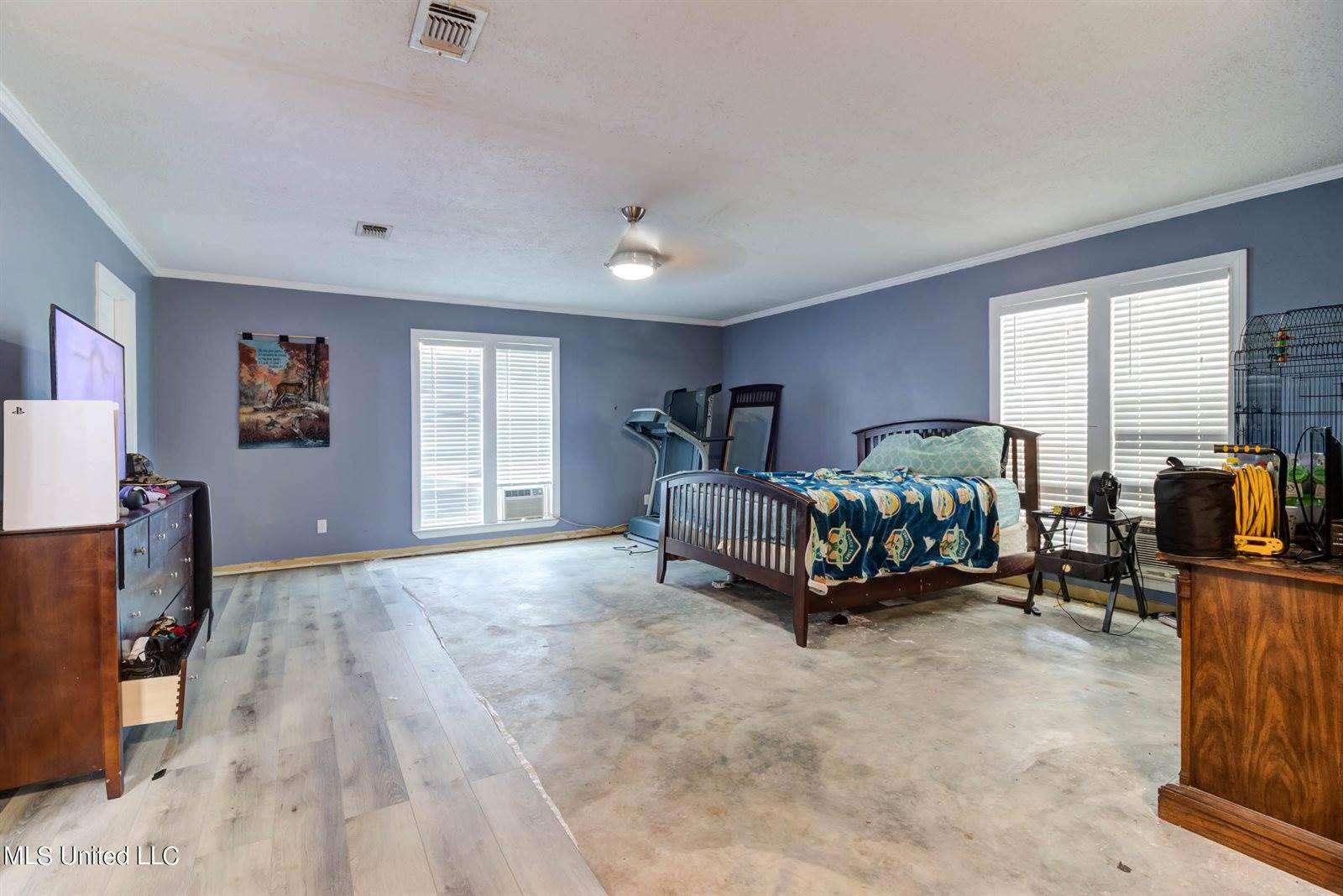 2281 Stelly Drive, Biloxi, MS 39531