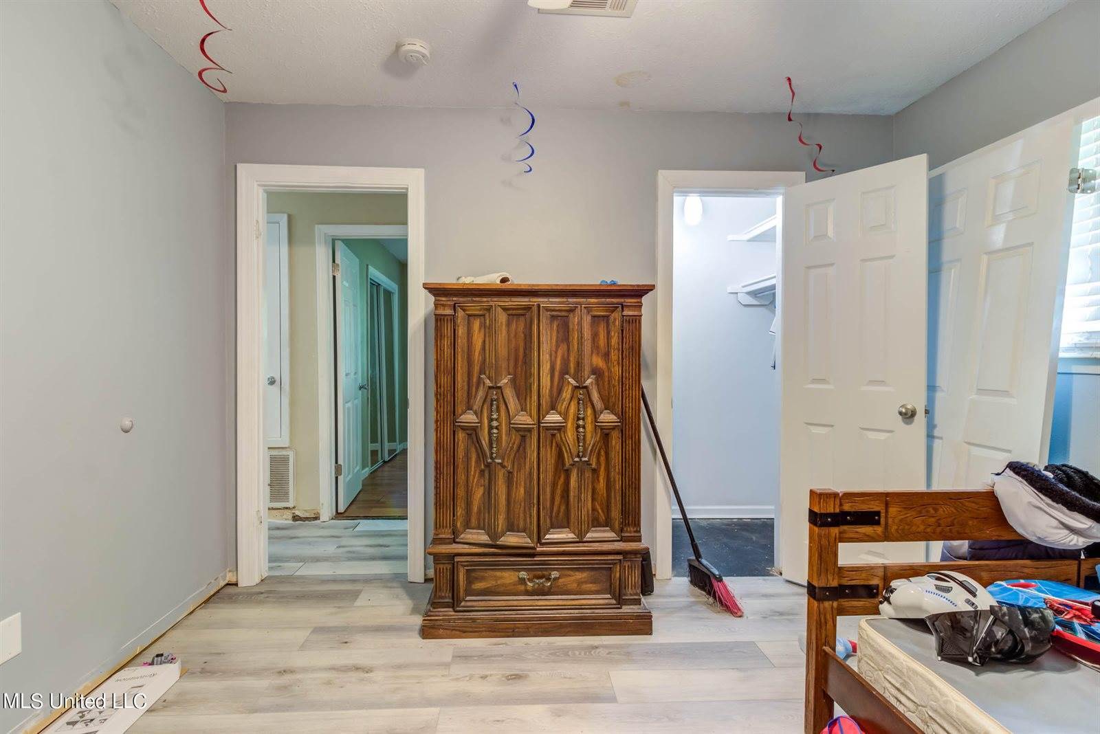 2281 Stelly Drive, Biloxi, MS 39531