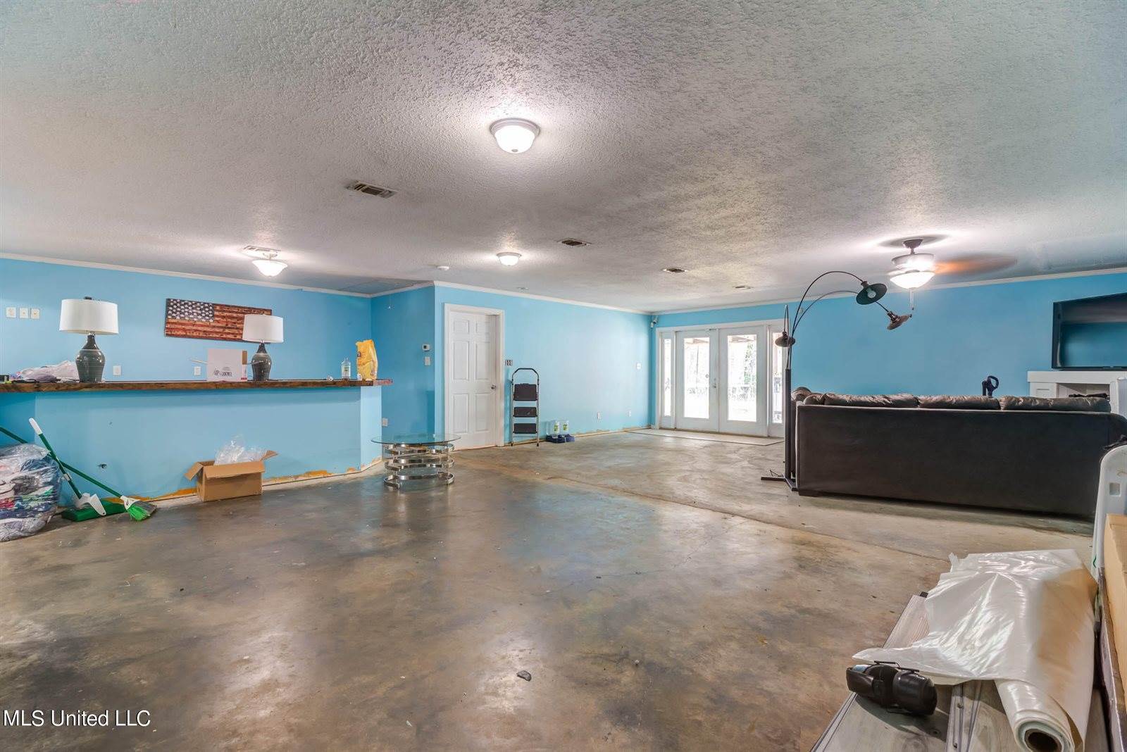 2281 Stelly Drive, Biloxi, MS 39531