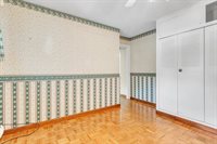 15 Robinridge Rd, Chicopee, MA 01022