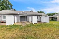 15 Robinridge Rd, Chicopee, MA 01022