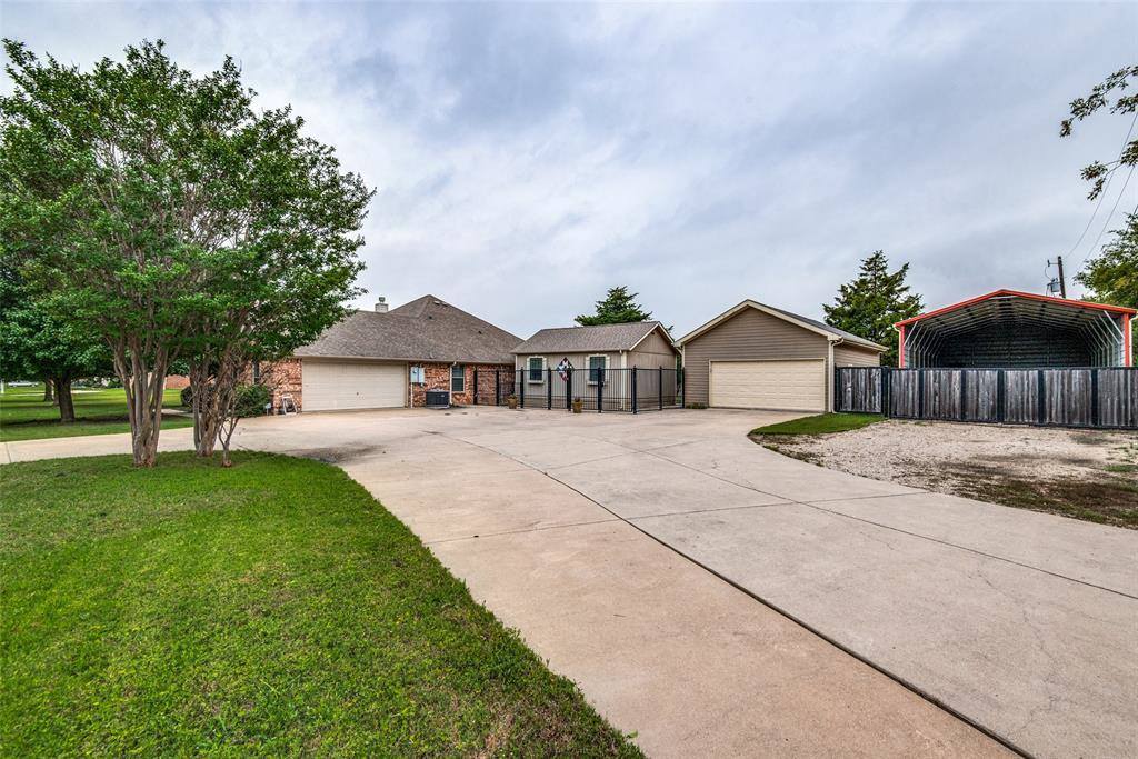725 Cordes Drive, Venus, TX 76084