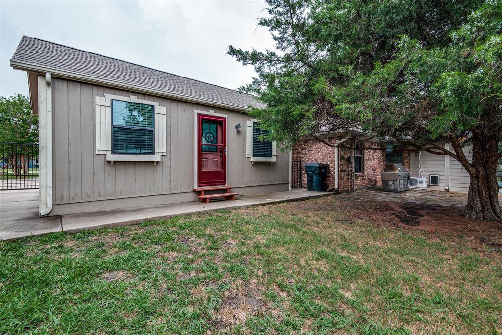 725 Cordes Drive, Venus, TX 76084