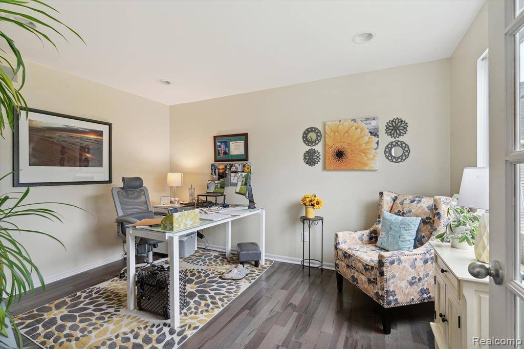 37497 South Dianne Lane, Huron Township, MI 48164