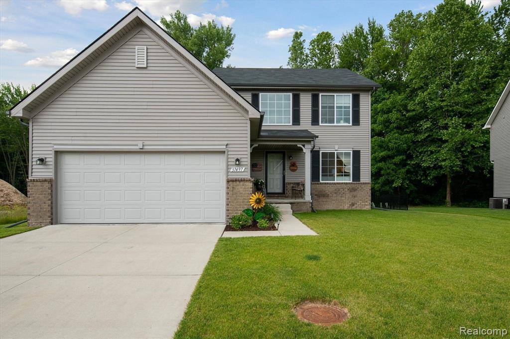 37497 South Dianne Lane, Huron Township, MI 48164