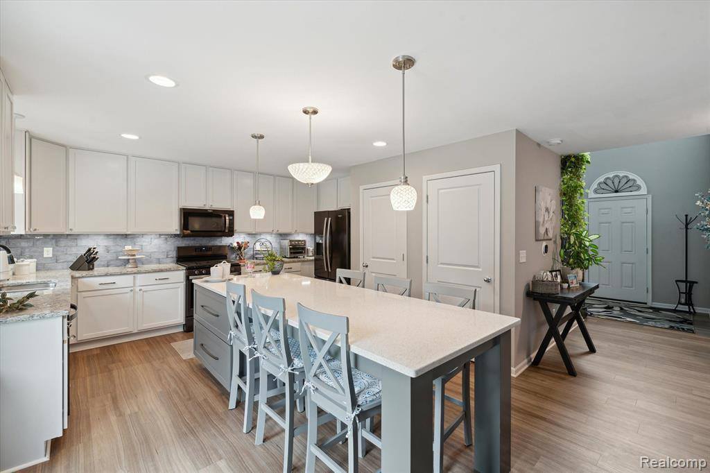 37497 South Dianne Lane, Huron Township, MI 48164