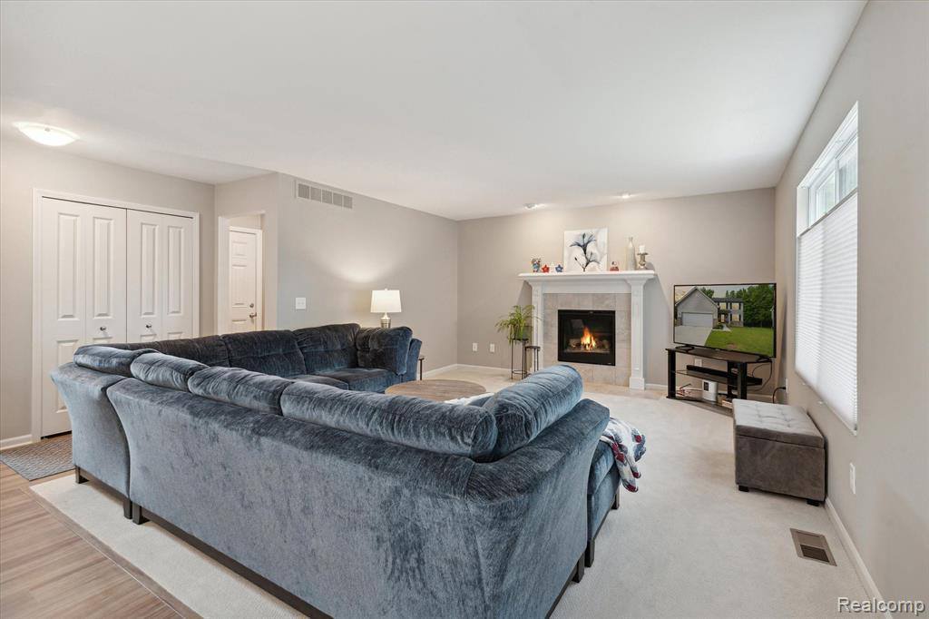 37497 South Dianne Lane, Huron Township, MI 48164