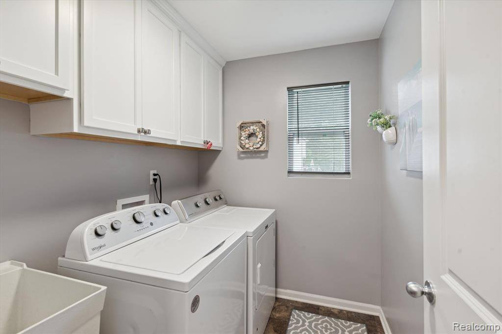 37497 South Dianne Lane, Huron Township, MI 48164