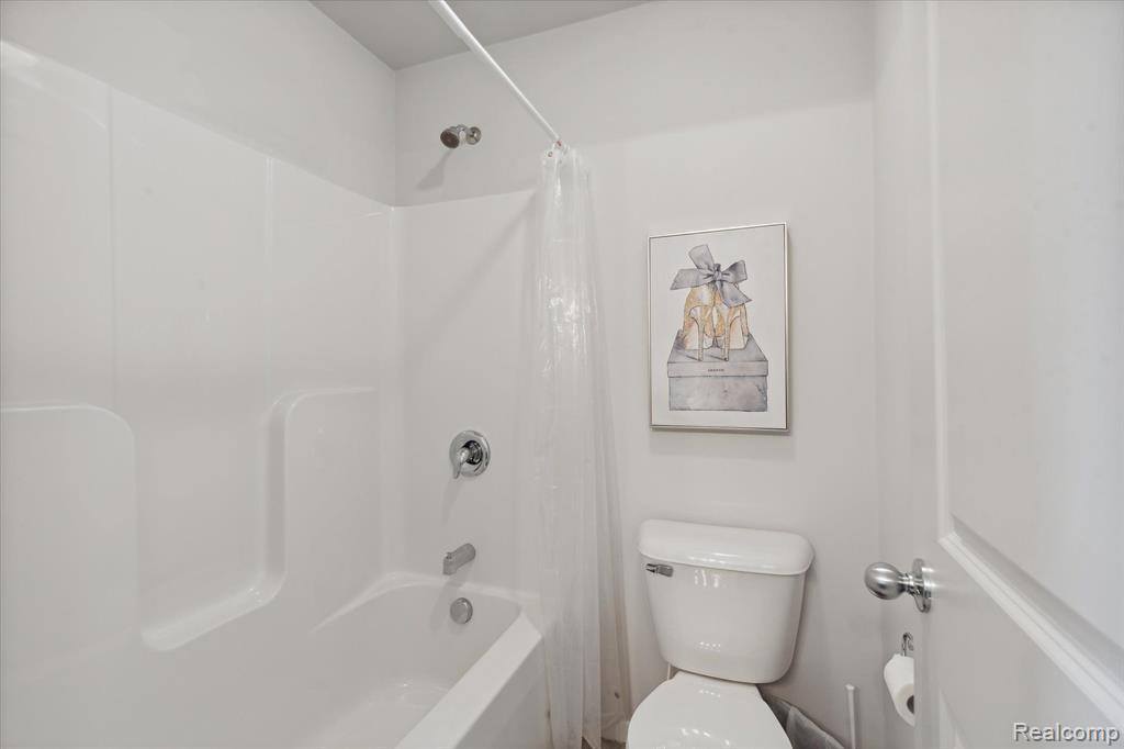 37497 South Dianne Lane, Huron Township, MI 48164