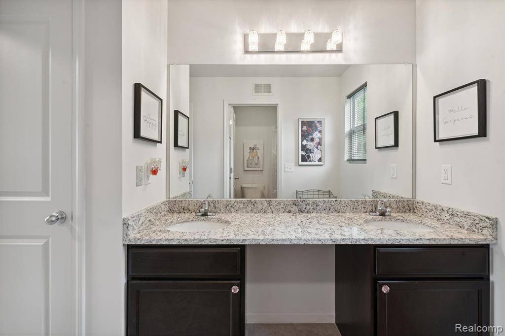 37497 South Dianne Lane, Huron Township, MI 48164