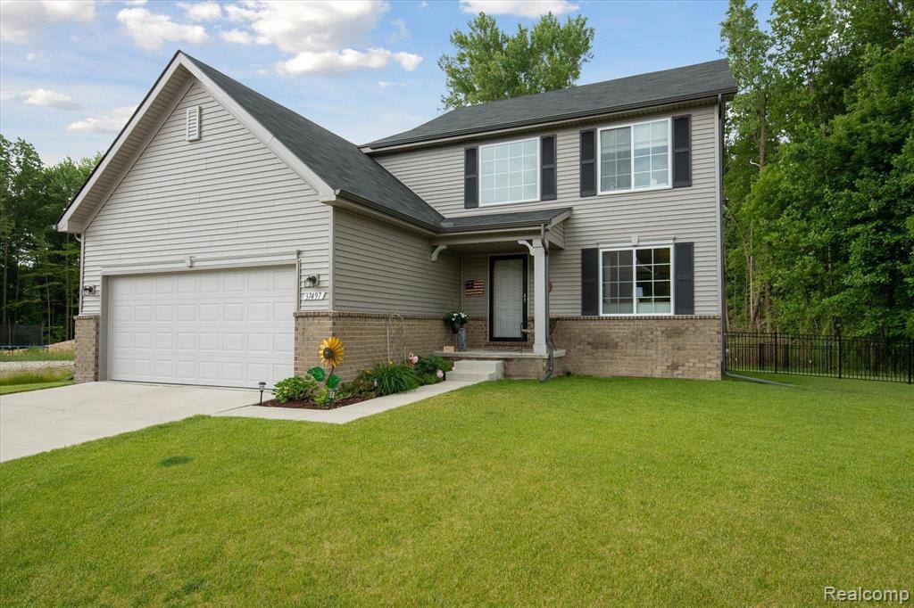 37497 South Dianne Lane, Huron Township, MI 48164