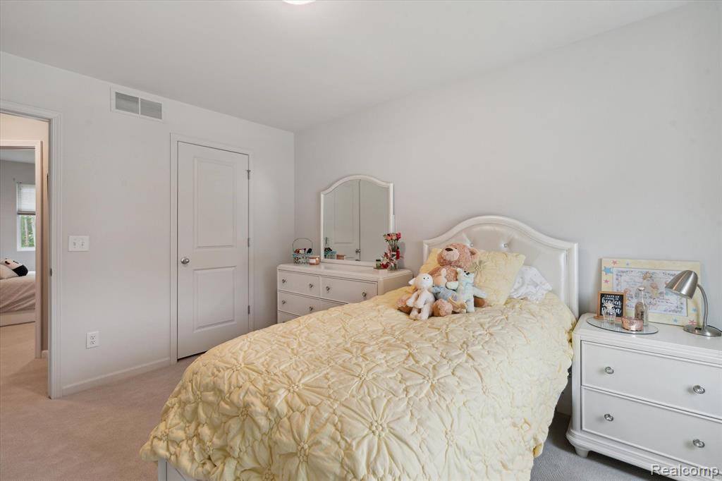 37497 South Dianne Lane, Huron Township, MI 48164