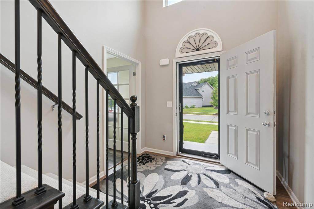 37497 South Dianne Lane, Huron Township, MI 48164