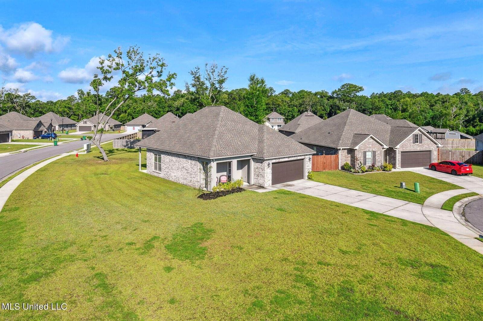 7751 Georgia Cove, Ocean Springs, MS 39564