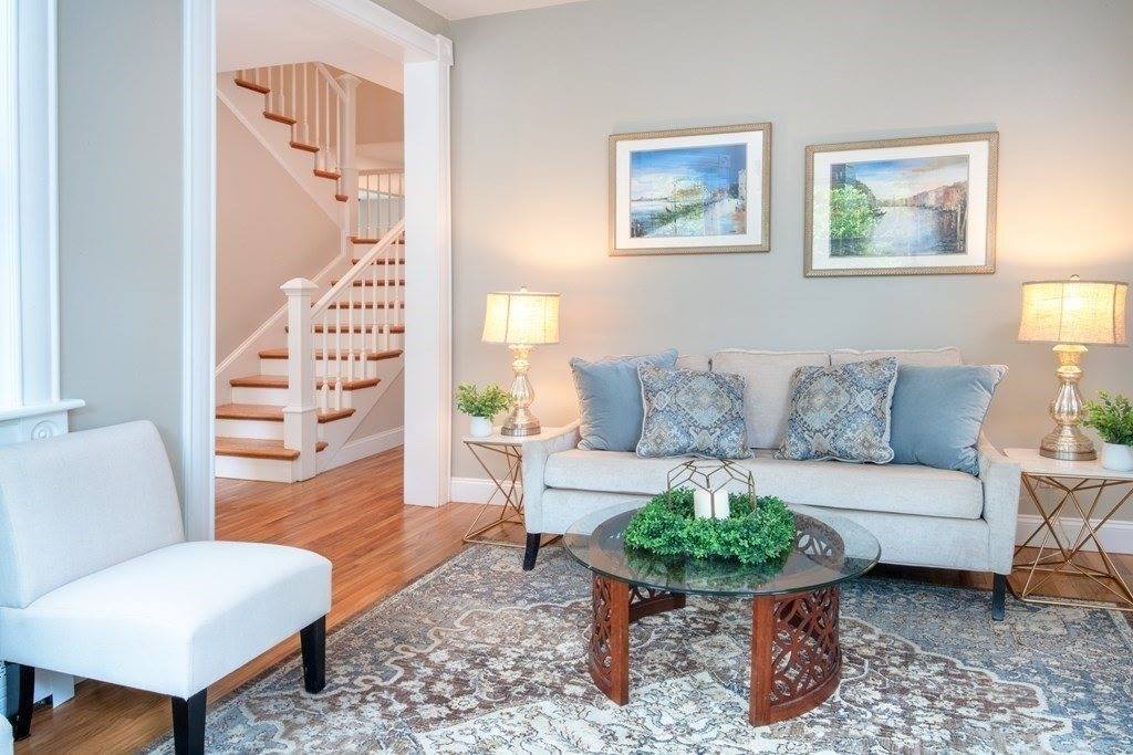 12 Heritage Rd, Rehoboth, MA 02769