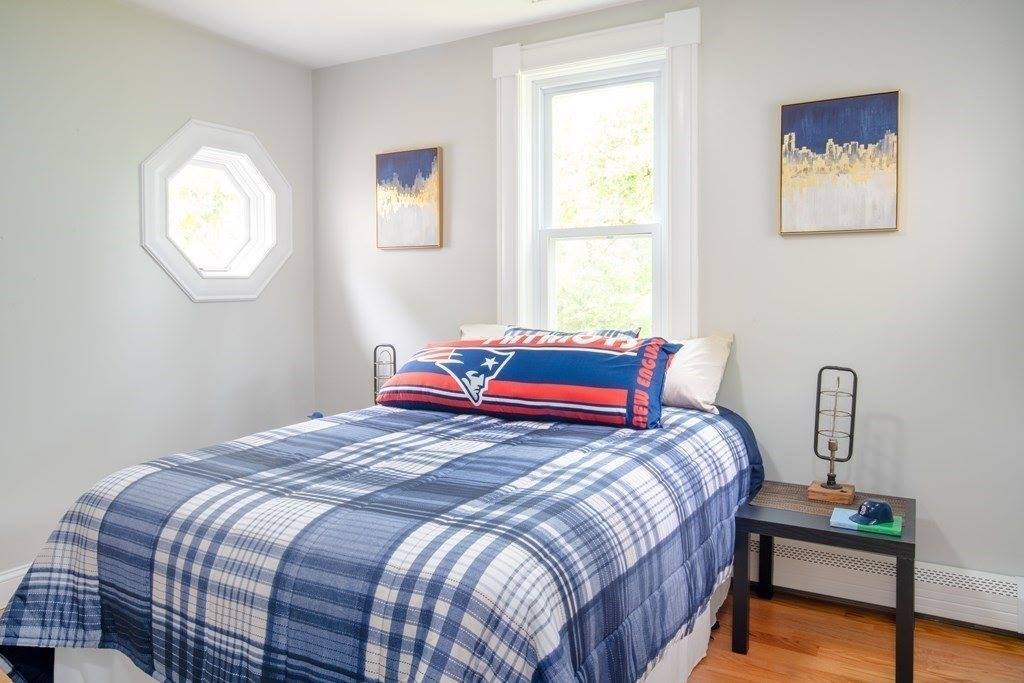 12 Heritage Rd, Rehoboth, MA 02769