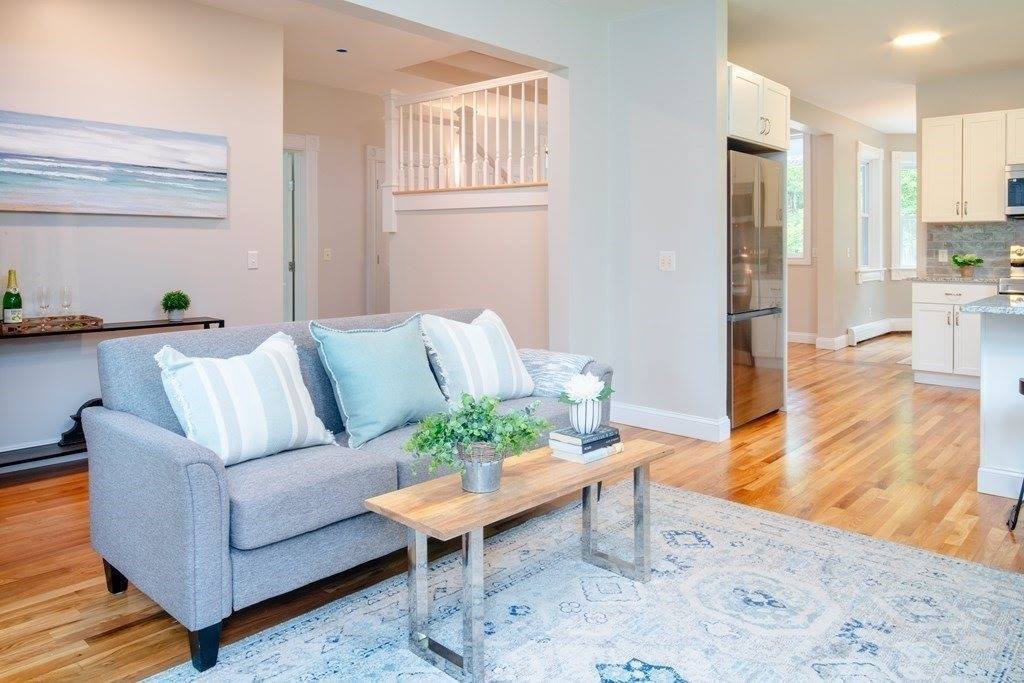 12 Heritage Rd, Rehoboth, MA 02769