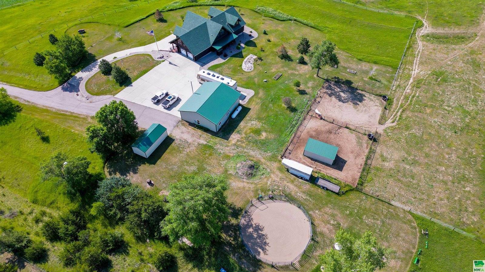 47065 308th, Beresford, SD 57004