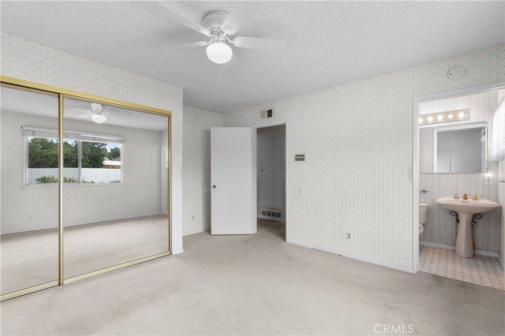 24323 Hartland Street, West Hills, CA 91307