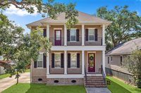 5626 Chamberlain Drive, New Orleans, LA 70122