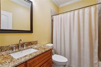 5626 Chamberlain Drive, New Orleans, LA 70122